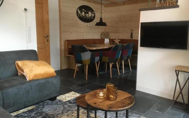 Chalet La Bosch, 7-persoons luxe eigen woning met privétuin