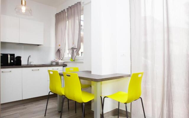 Loft 82 Apartments