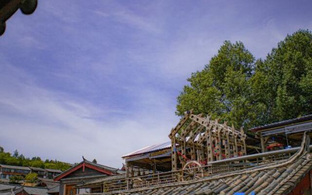 Lijiang Yue Gu Lou Inn