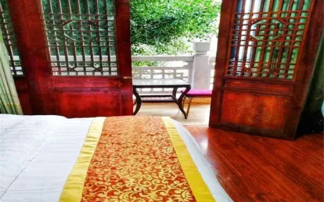 Yijiang Hostel