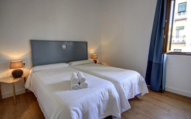 Apartamentos Setas Center