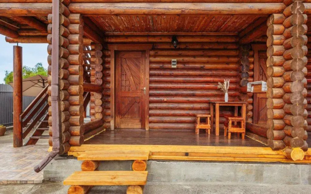 House Izbushka (Zhiloj dom)