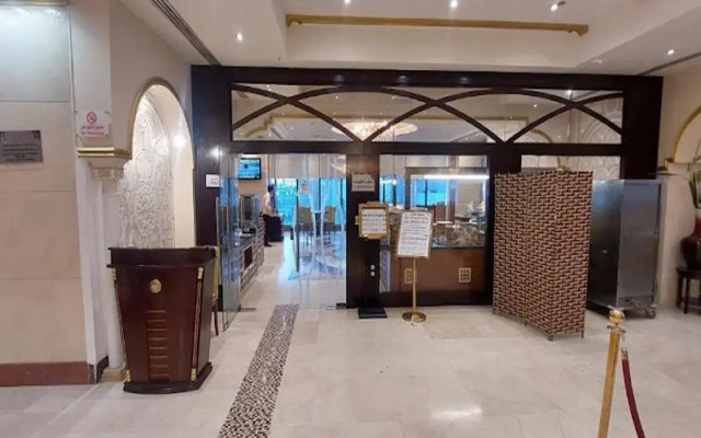 Al Safwah Hotel Tower 1
