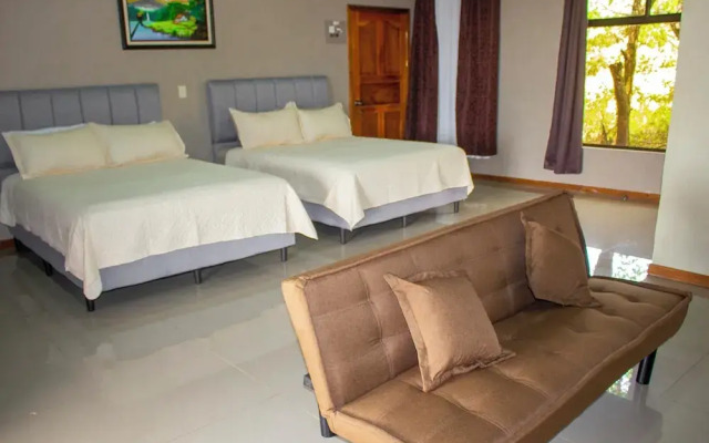 Almore Hotel