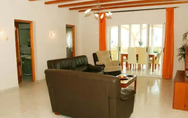Villa El Cazador