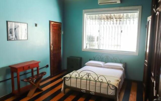 OVibe Hostel & Arts