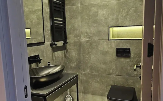 King David equipped luxury one bedroom10