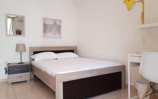 Erra - Zephyr - Athens Center, 90m²,3 BD,1.5 BATH