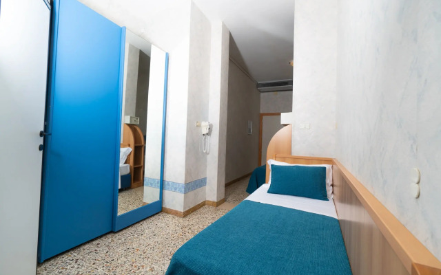 Hotel Sampaoli