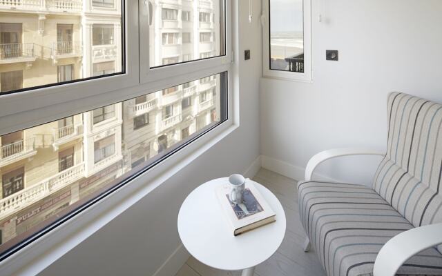 Gros Beach Apartment by FeelFree Rentals
