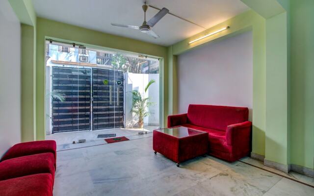 OYO Flagship 604 Ballygunj Kolkata