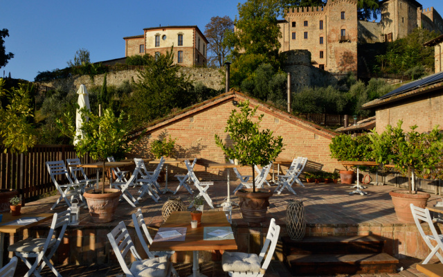 Relais Antico Borgo Di Tabiano Castello