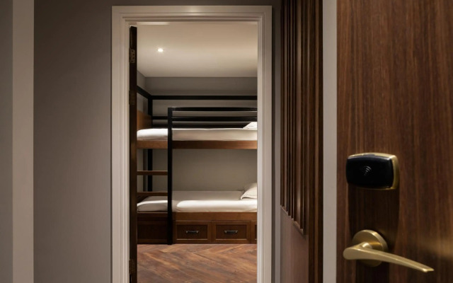 The Parkgate Hotel