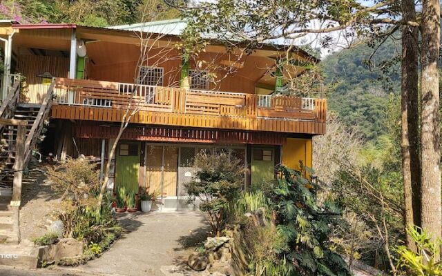 Sanhua B & B