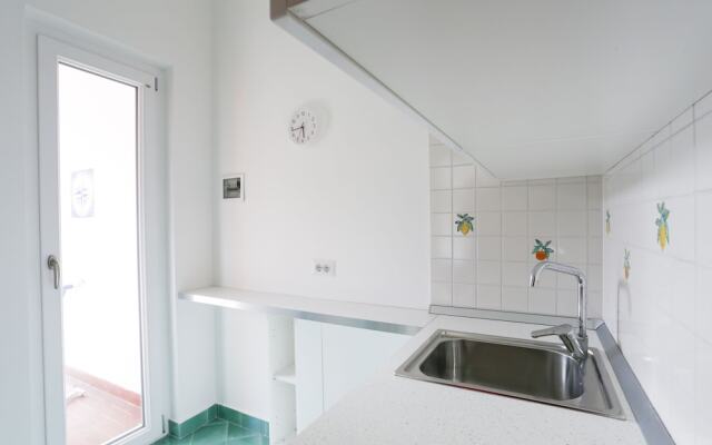 Short-Lets Sorrento Apartment and Pool