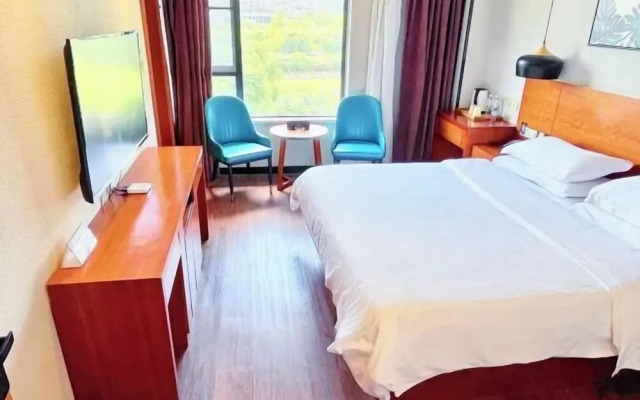 Immersing Hotel Guihu Branch