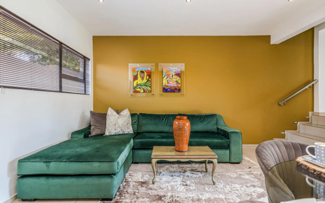 Fleur de Lis Guesthouse