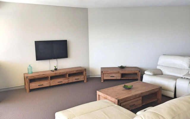 Comfort Hotel Pacific Cleveland