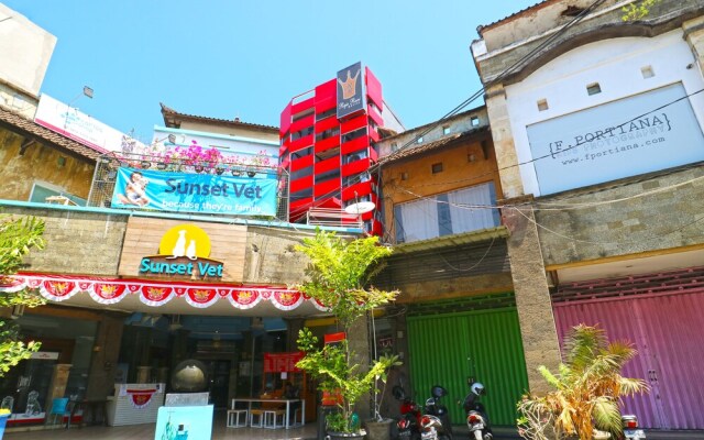 Raja Rani Hostel