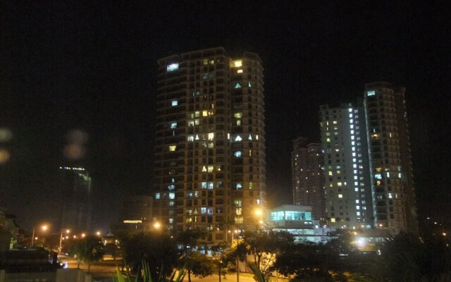 iBook 1 - Luxury Holiday Homestay