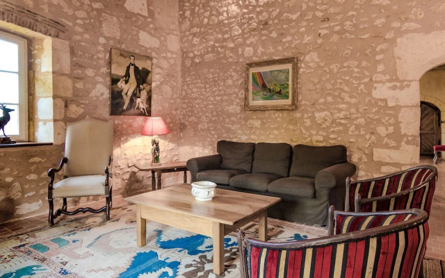 Ritzy Mansion in Sourzac With Tennis Court, Pool & Gym