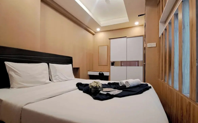 Wooden Accent 2Br At Mekarwangi Square Cibaduyut Apartment