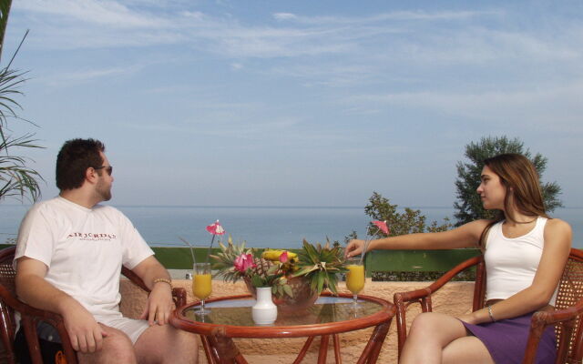 Hotel Platon Beach