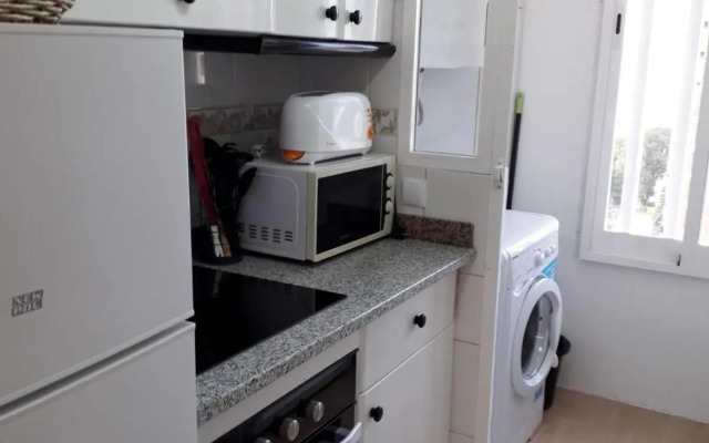 Holiday Apartment 5 min to Levante beach