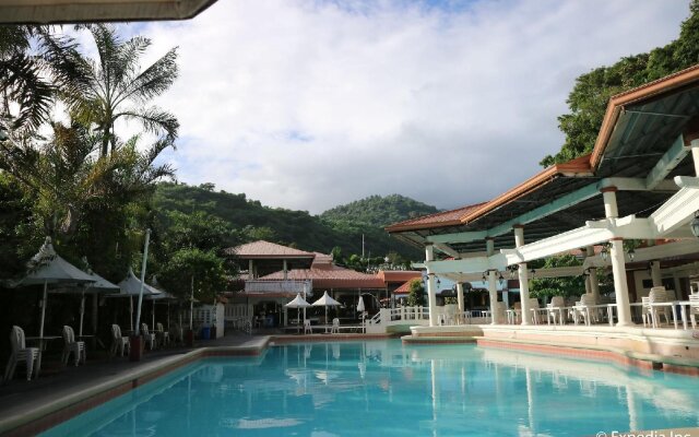 Splash Mountain Resort Hotel