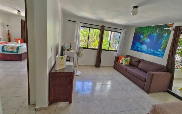 Riviera Punta Cana Eco Travelers House