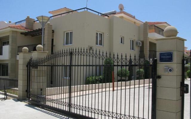 Pyla Gardens Apartment E 202