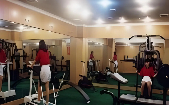 Quanzhou Overseas Chinese Hotel