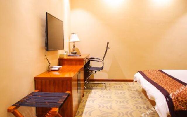 Zhonghai Business Hotel