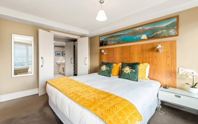 Chambers City Centre Penthouse