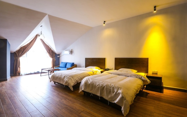 Comma Travel International Youth Hotel – Guest Rooms – Zhangjiajie