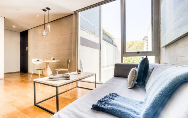 AR 218 Hotel by ULIV