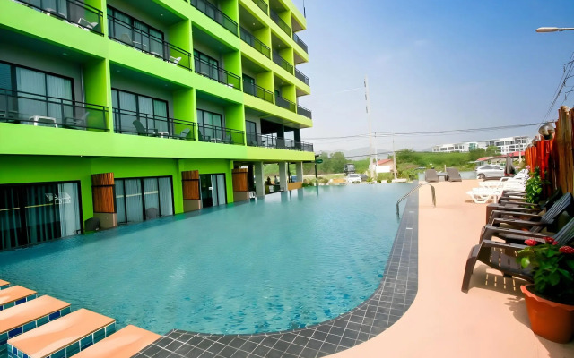 Bullkool Hua Hin Pool Villa