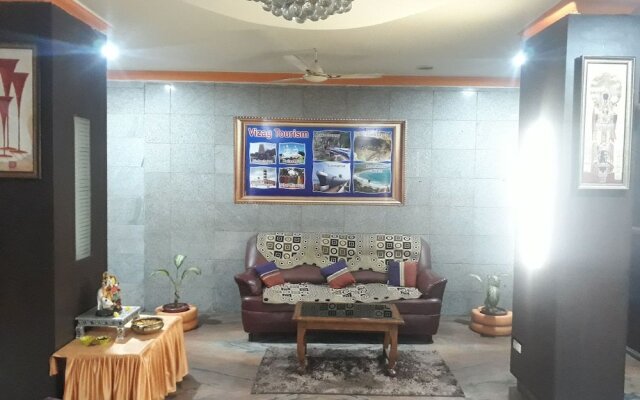 Hotel Manikanta Residency