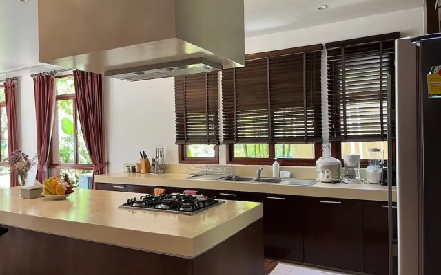 Amatapura Beach Villa 1