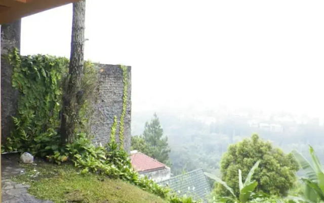 De Bukit Dago Villa