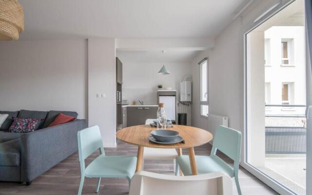 MAXIME - Appartement proche gare, arrivée 24 24