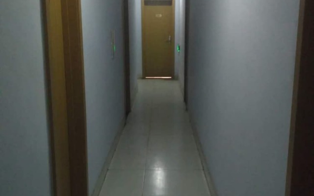 Zhangqiu Bifenggang Hotel