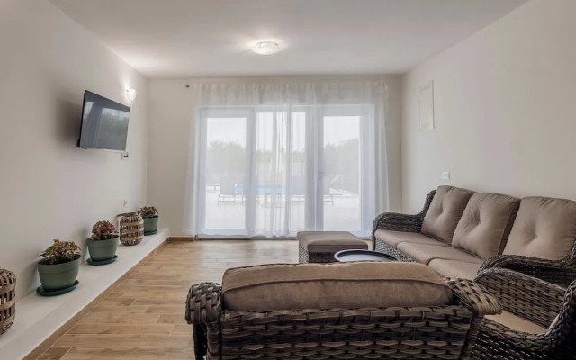 Holiday Home Milutin 1