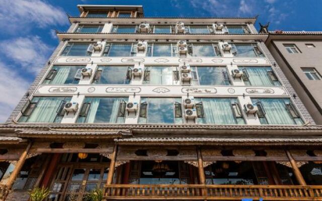 Guan Canghai Seaview Art Designer Homestay (Bohai Park Airport High-speed Railway Station)