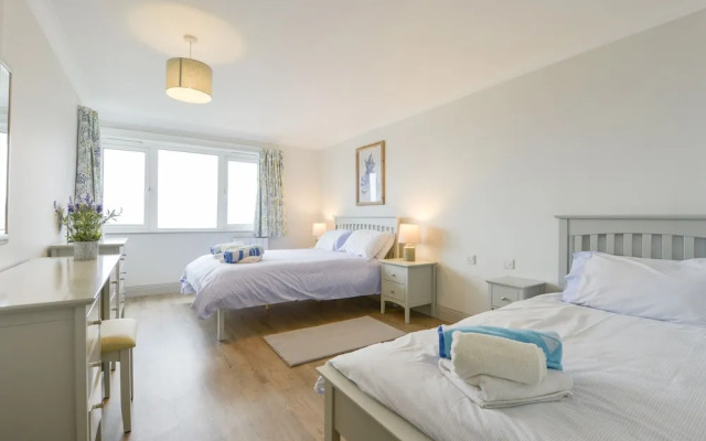 17 Burgh Island Causeway