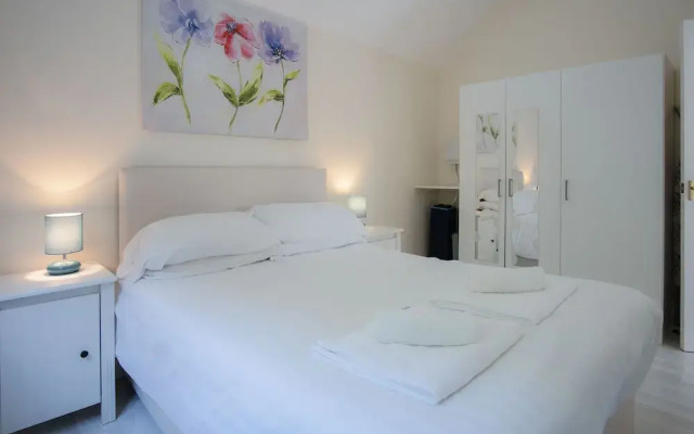Bluebird - 2 Bedroom Apartment - Pendine