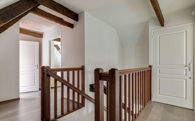 Alluring Holiday Home in Colleville-sur-mer With Terrace