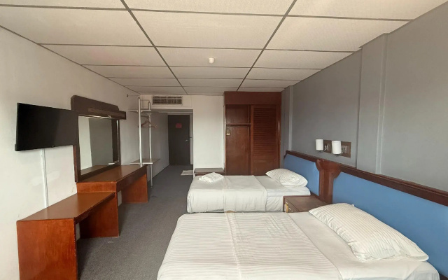 Anika Inn Kluang