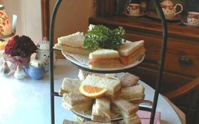 Rose Arbour Bed & Breakfast