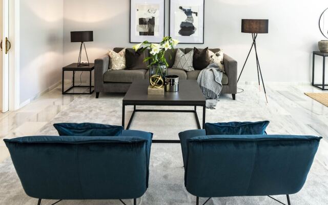 GB - Stylish Apartment near San Pedro Beach